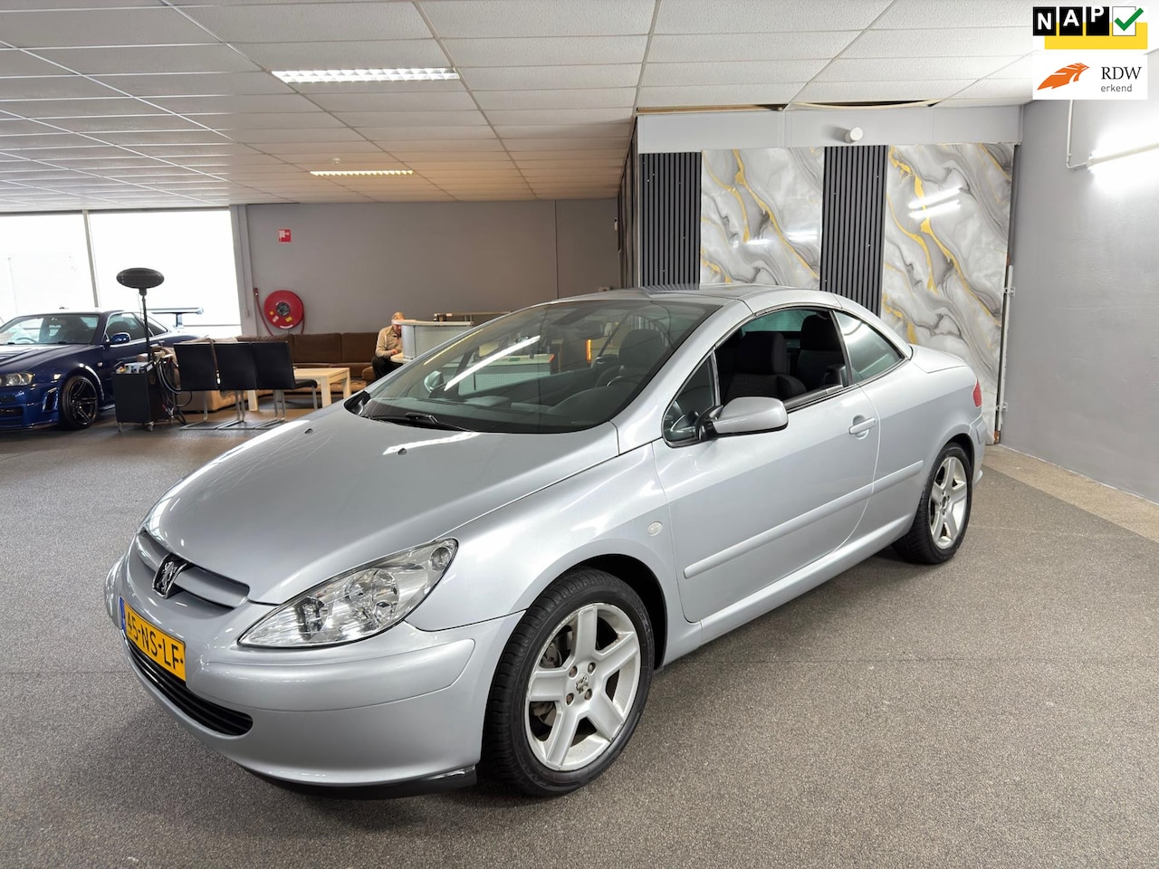 Peugeot 307 CC - 2.0-16V Apk Nieuw,Cruise control,Parksensoren,Clima,Lm velgen,2 sleutels+Boekjes,Topstaat! - AutoWereld.nl