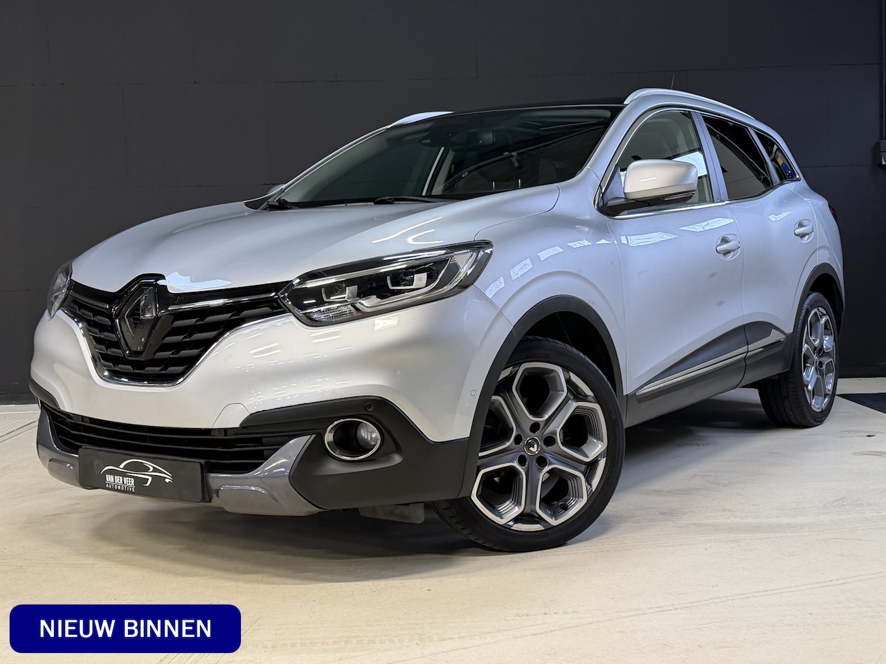 Renault Kadjar - 1.2 TCe Extase Automaat | Panoramadak | Camera | Carplay | Full LED | 19'' LMV - AutoWereld.nl