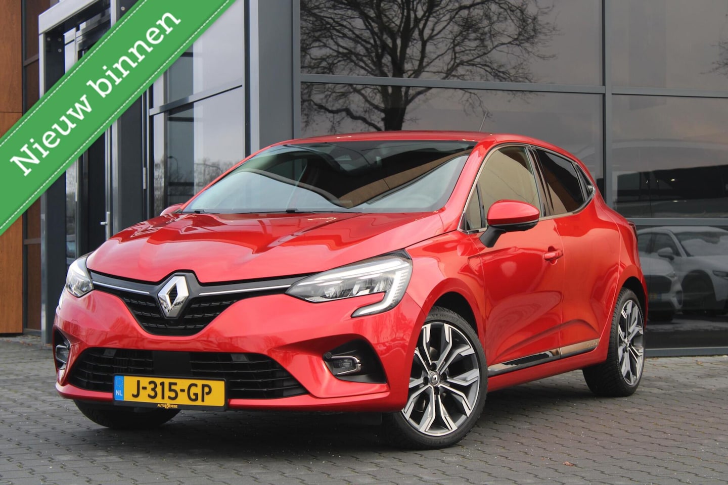 Renault Clio - 130PK Automaat | Stoel/stuurverwarming | 360 Camera - AutoWereld.nl