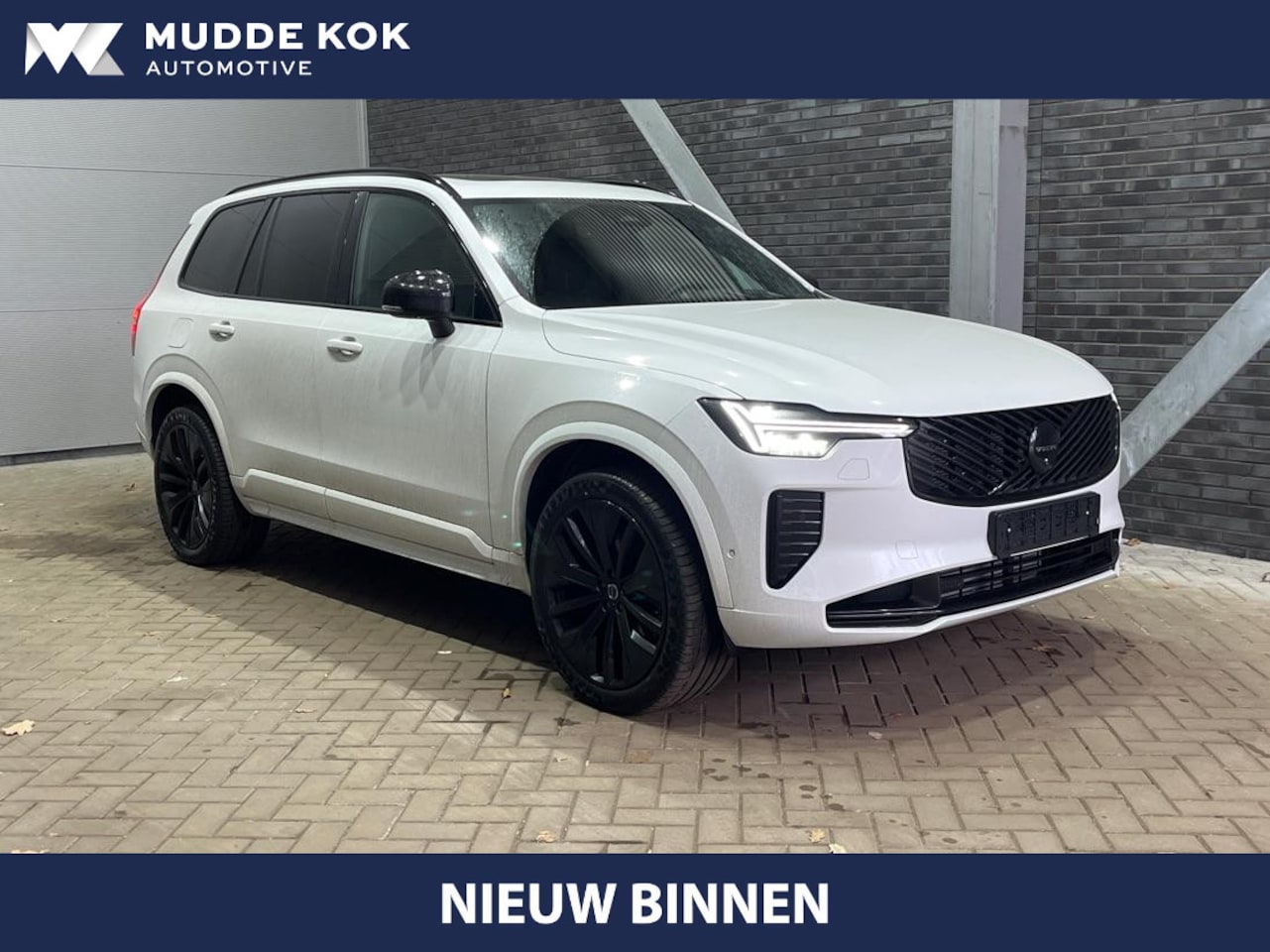 Volvo XC90 - T8 Plug-in hybrid Ultra Black Edition | Luchtvering | Bowers & Wilkins | Massage+Ventilati - AutoWereld.nl