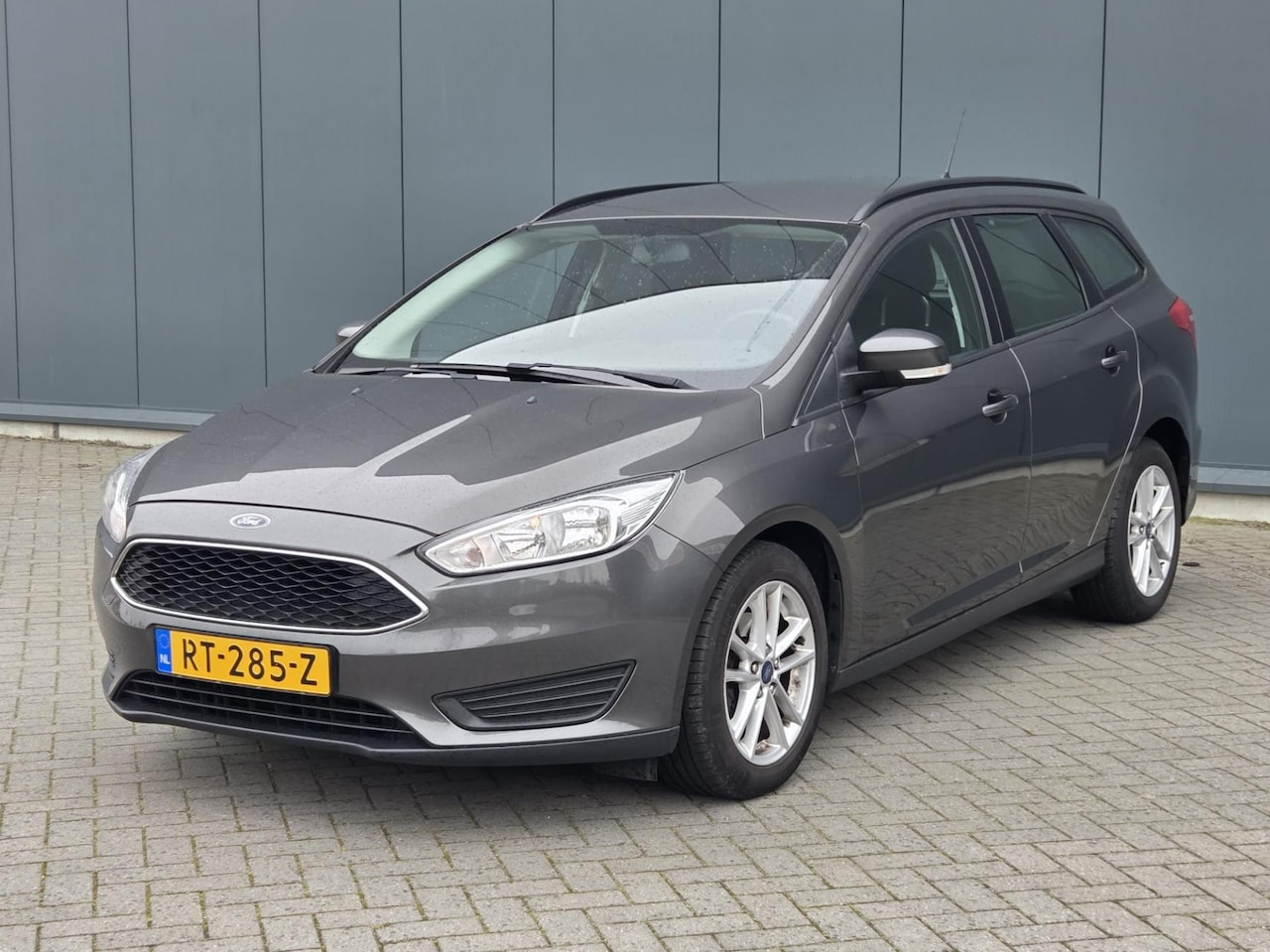 Ford Focus Wagon - 1.0 Trend Cruise control - AutoWereld.nl