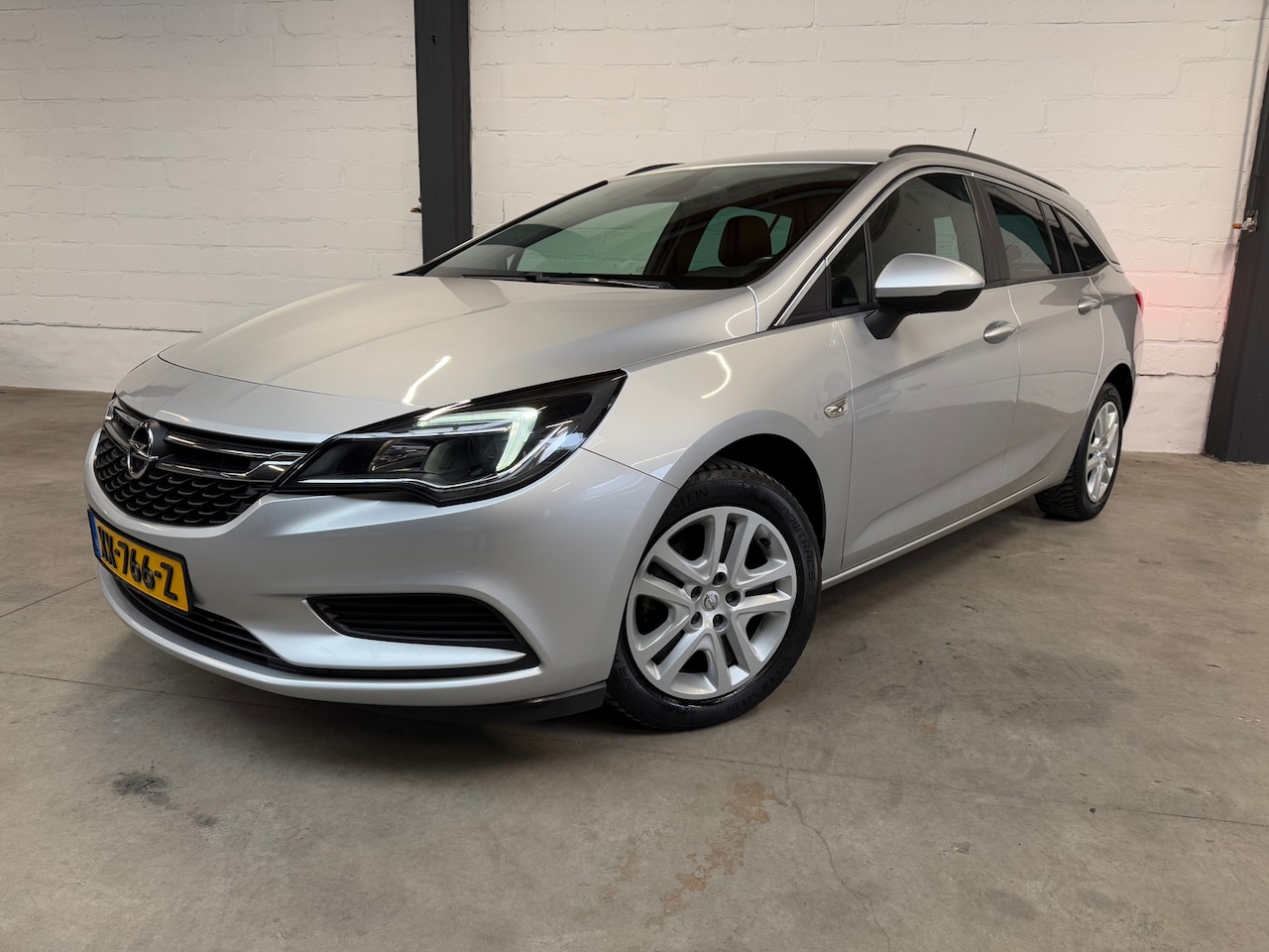 Opel Astra Sports Tourer - 1.0 Turbo |Business| |Org.NL| |1ste eigenaar| |Navigatie| - AutoWereld.nl