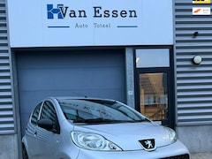 Peugeot 107 - 1.0-12V XR