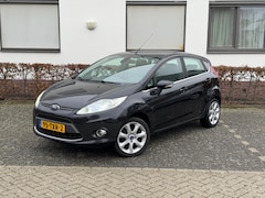 Ford Fiesta - 1.25 Titanium NAP APK AIRCO LEER STOELVERWARMING NETTE AUTO