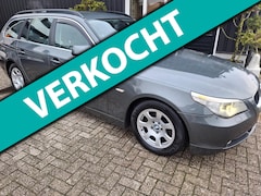 BMW 5-serie Touring - 523i High Executive * handgeschakeld