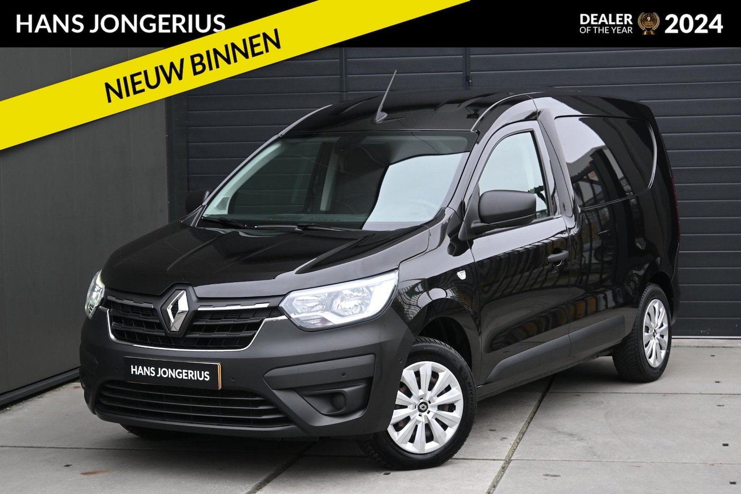 Renault Express - 1.5 dCi 75 Comfort + | CAMERA | NAVI | LEDERE STOELHOEZEN | TREKHAAK | APPLECARPLAY/ANDROI - AutoWereld.nl