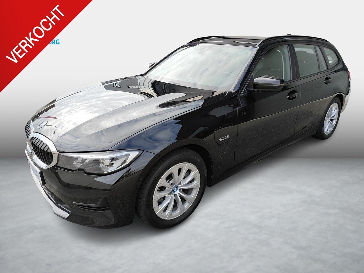 BMW 3-serie Touring - 320e Business Edition Plus PHEV / Stoelverw. / Electrische achterklep - AutoWereld.nl