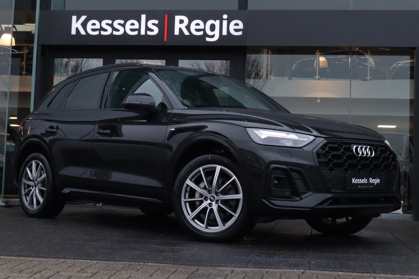 Audi Q5 - 55 TFSI e S-line Pano Black optik Virtual Leer Camera 20" Elec. trekhaak - AutoWereld.nl