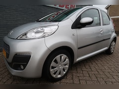 Peugeot 107 - 1.0 Active Eerste eigenaar recent koppeling en remmen voor vervangen