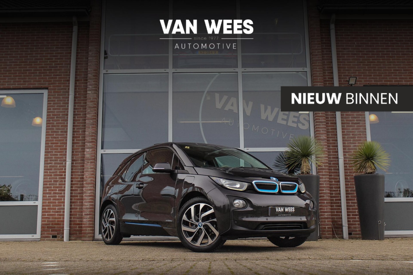 BMW i3 - Range Extender Comfort | Dakraam | Cruise Control adaptief | Camera | Stoelverwarming | Cl - AutoWereld.nl
