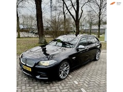 BMW 5-serie Touring - M550XD| pano| trekhaak afneembaar|