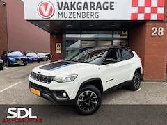 Jeep Compass - 4xe 240 Plug-in Hybrid Electric Trailhawk // LED // KEYLESS // CAMERA+SENSOREN // LEDER //