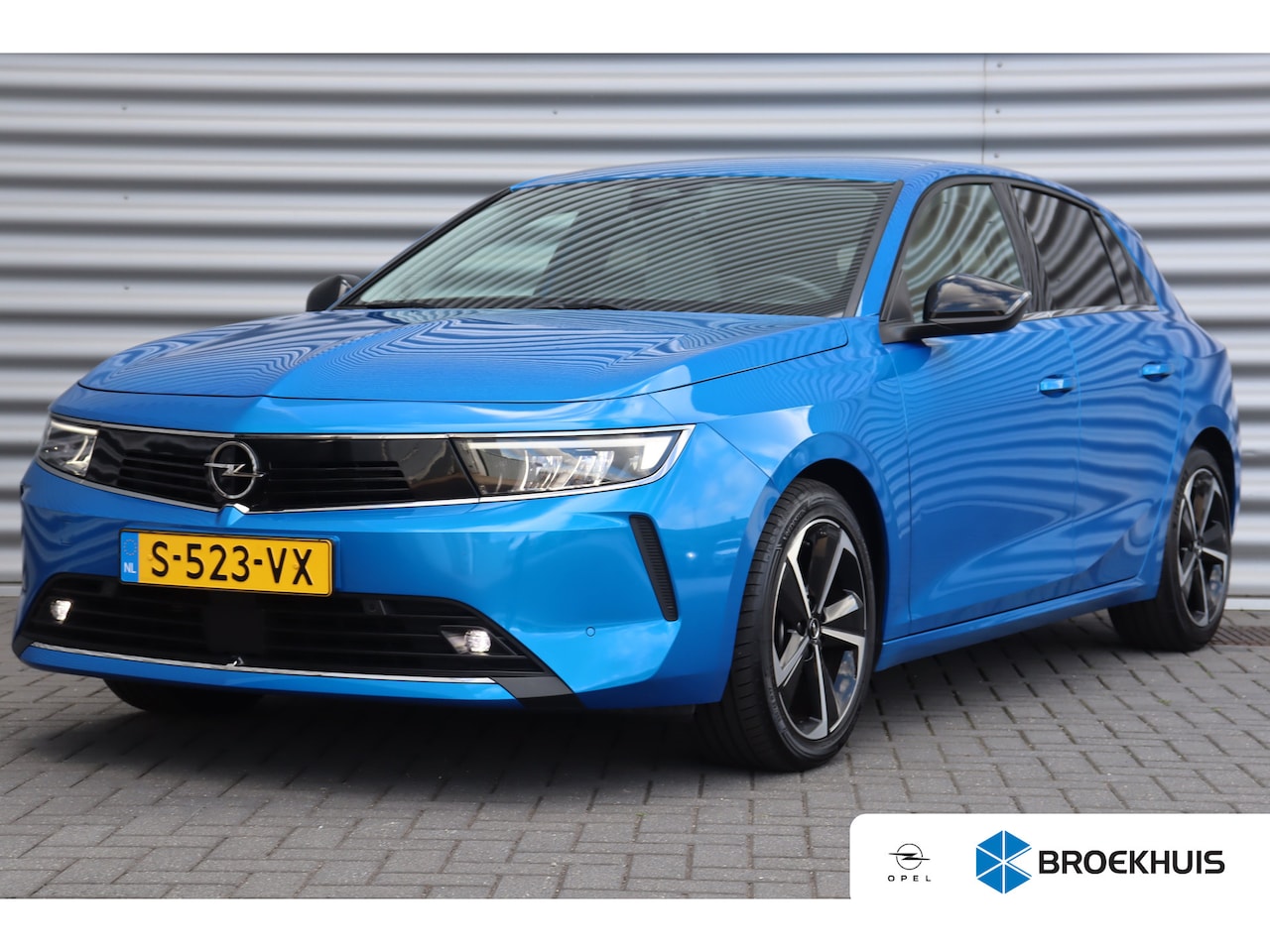 Opel Astra - 1.2 TURBO 130PK GS-LINE AUTOMAAT / NAVI / LEDER / CLIMA / LED / PDC / AGR / 17" LMV / CAME - AutoWereld.nl