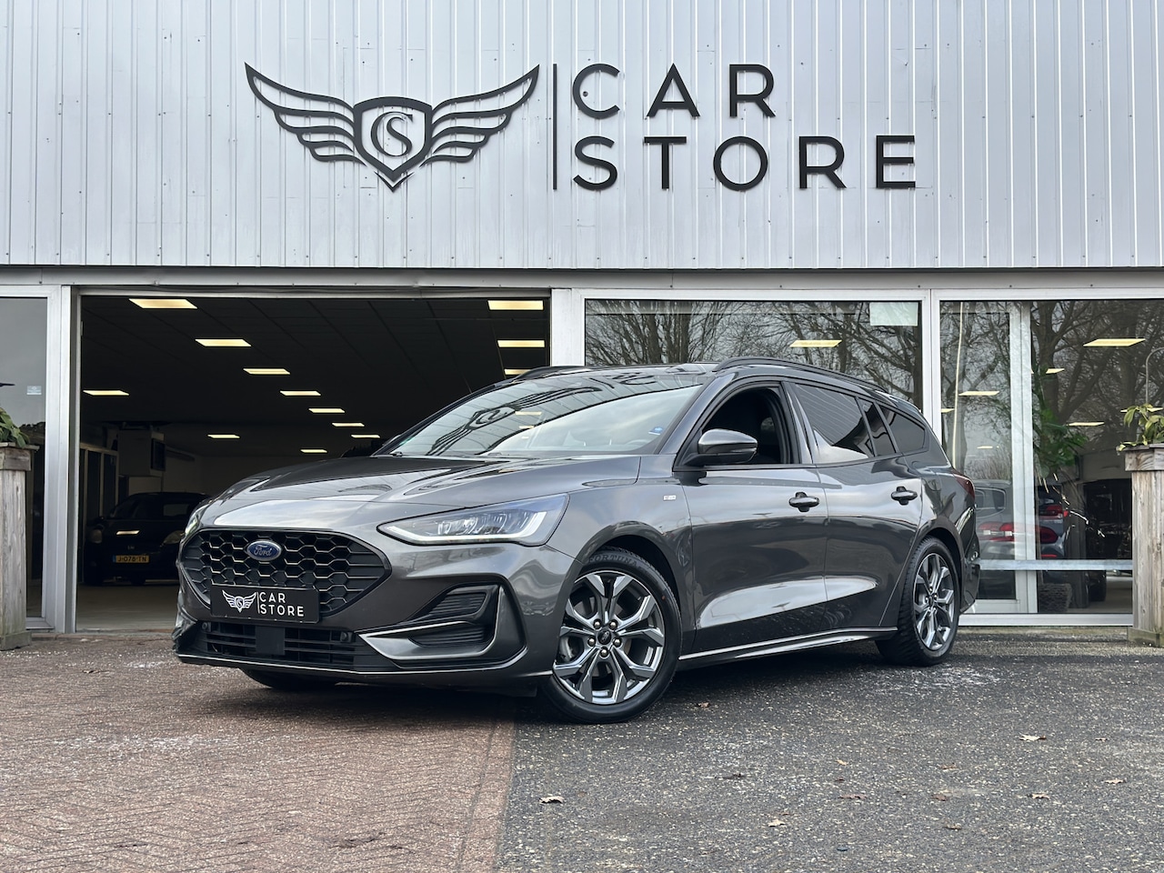 Ford Focus Wagon - 1.0 EcoBoost Hybrid ST Line |CARPLAY|CAMERA|LED|ACC|ST+STUUR VWM|NAVI|PDC - AutoWereld.nl