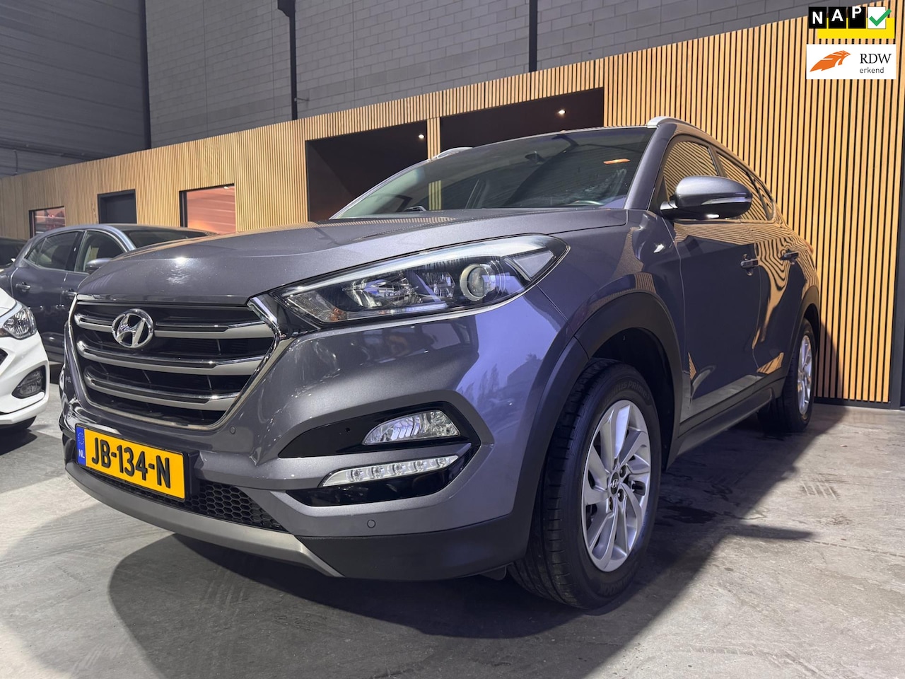 Hyundai Tucson - 1.6 GDi Comfort Camera|Navi|Stoelverw.|NW APK|NAP - AutoWereld.nl