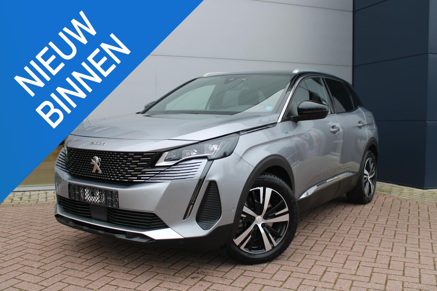 Peugeot 3008 - 1.6 HYbrid 225 GT Plug-In automaat Airco Navi Camera Carplay 37.622km Vol!!!! - AutoWereld.nl