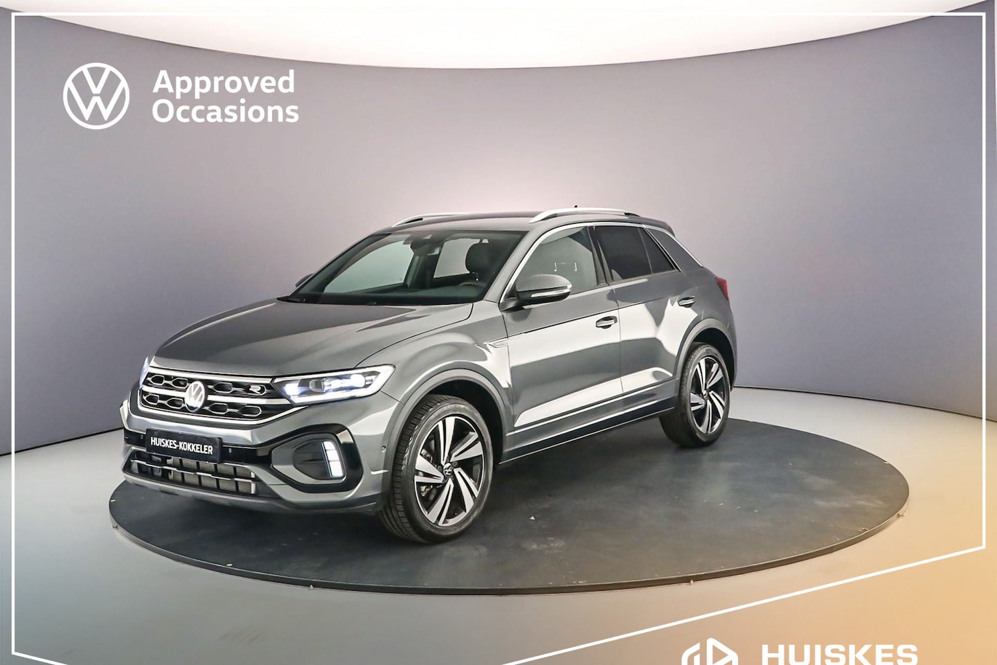 Volkswagen T-Roc - R-Line Business+ 1.5 TSI 150pk DSG Automaat Adaptive cruise control, Elektrische achterkle - AutoWereld.nl