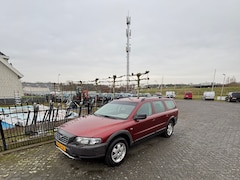 Volvo V70 Cross Country - 2.4 T Comfort Line AWD 7 Persoons (Koppeling Kapot)