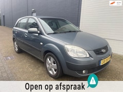 Kia Rio - 1.4 Festival 5DRS 97pk AIRCO TREKHAAK ISOFIX NAP LMV