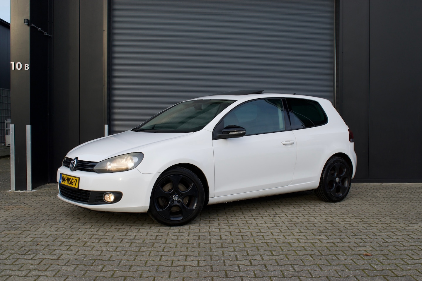 Volkswagen Golf - 1.4 TSI Highline schuifdak, Carplay, Android auto - AutoWereld.nl