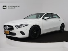 Mercedes-Benz A-klasse - 180 Premium Plus (STOELVERWARMING, ACHTERUITRIJCAMERA, CRUISE CONTROL, NAVIGATIE)