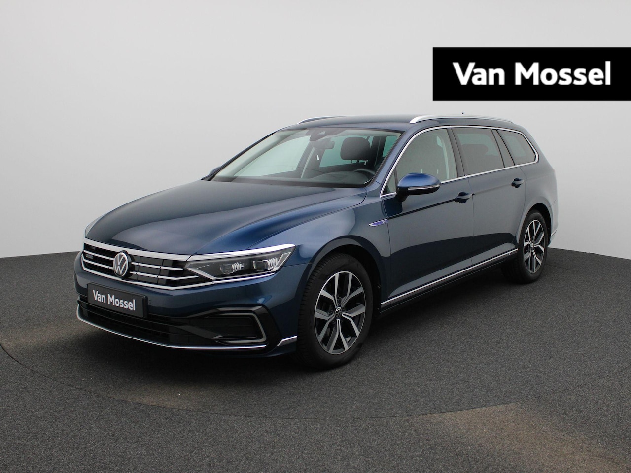 Volkswagen Passat Variant - 1.4 TSI PHEV GTE Business 218 PK| Dealer Onderhouden | Navigatie Pro | Trekhaak | Head-Up- - AutoWereld.nl