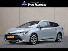 Toyota Corolla Touring Sports - 1.2 Turbo Dynamic | Achteruitrijcamera | Carplay | Stoelverwarming