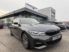 BMW 3-serie Touring - 330e High Executive M sport Laser LED | HUD | Stuurverw. | Stoelverw. | Camera