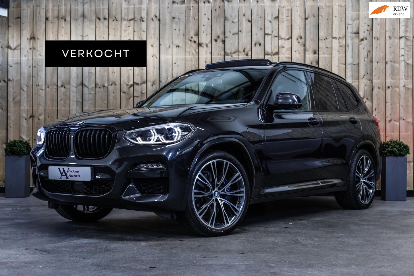 BMW X3 - XDrive30e M-Sport *Pano*M-Stoelen*360 Camera*H/K*Head-Up* - AutoWereld.nl