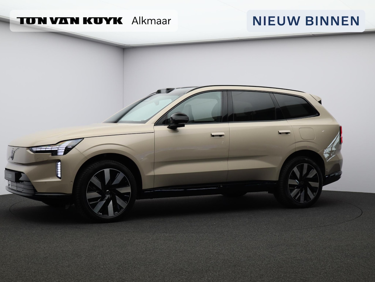 Volvo EX90 - Twin Motor Ultra 7p. 111 kWh / Trekhaak / Head-Up Display / Massage Stoelen / 360 Camera / - AutoWereld.nl