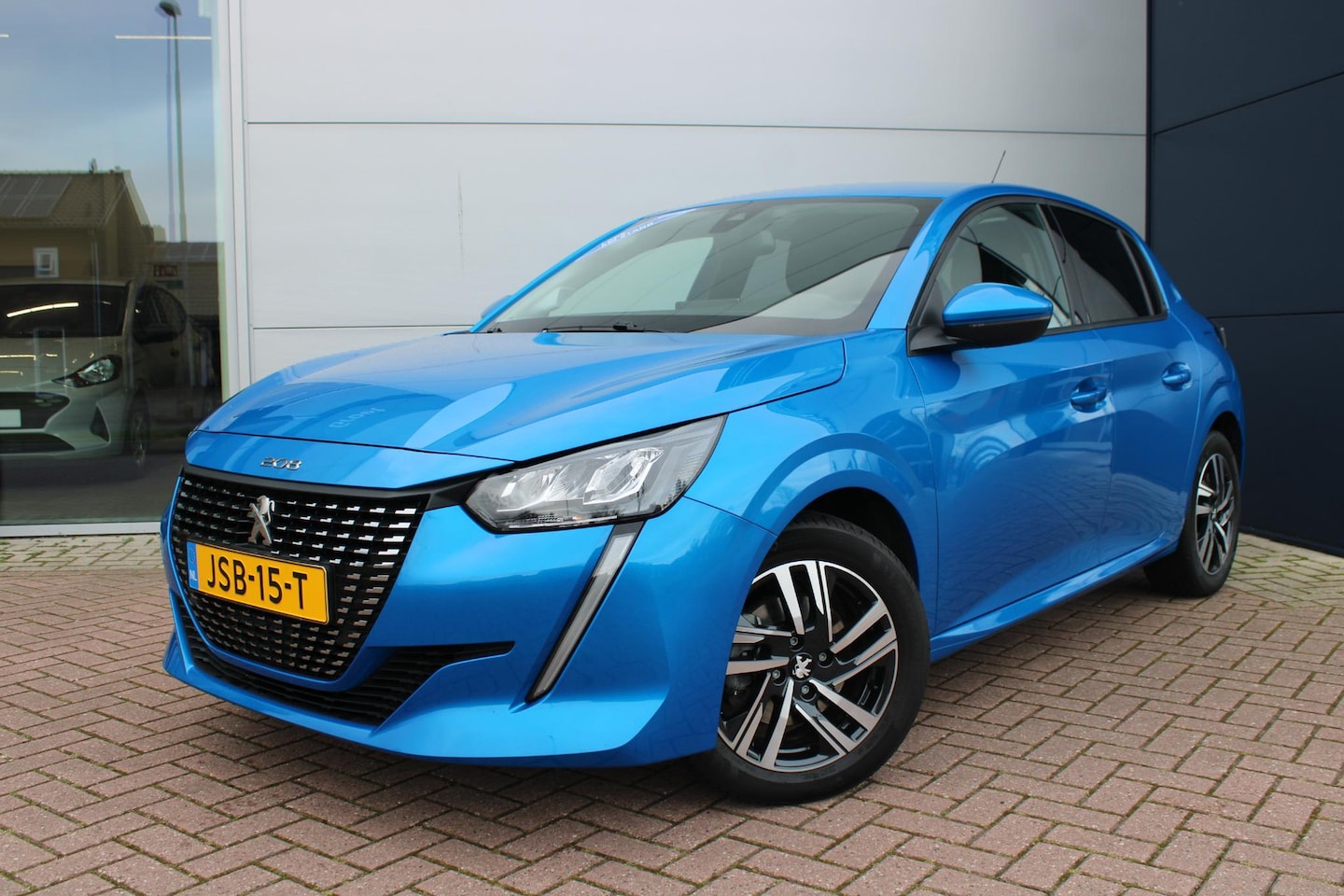 Peugeot 208 - 1.2 PureTech 100pk Allure Pack Airco Carplay Camera Keyless Perfect onderhouden - AutoWereld.nl