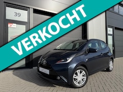 Toyota Aygo - 1.0 VVT-i x-play|1e eigenaar|Weinig km|Camera|5D