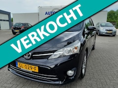 Toyota Verso - 1.8 VVT-i Business nette in Nederland nieuw geleverde verso met trekhaak, navigatie, cruis