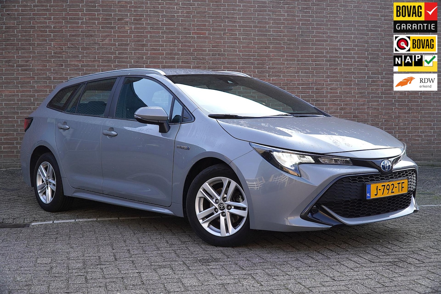 Toyota Corolla Touring Sports - 1.8 Hybrid Business Automaat, Airco, Carplay, Camera, Cruise, Ned.Auto - AutoWereld.nl