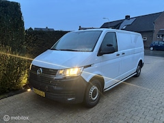 Volkswagen Transporter - 2.0 TDI L2H1 32 AUTOMAAT DSG 150PK