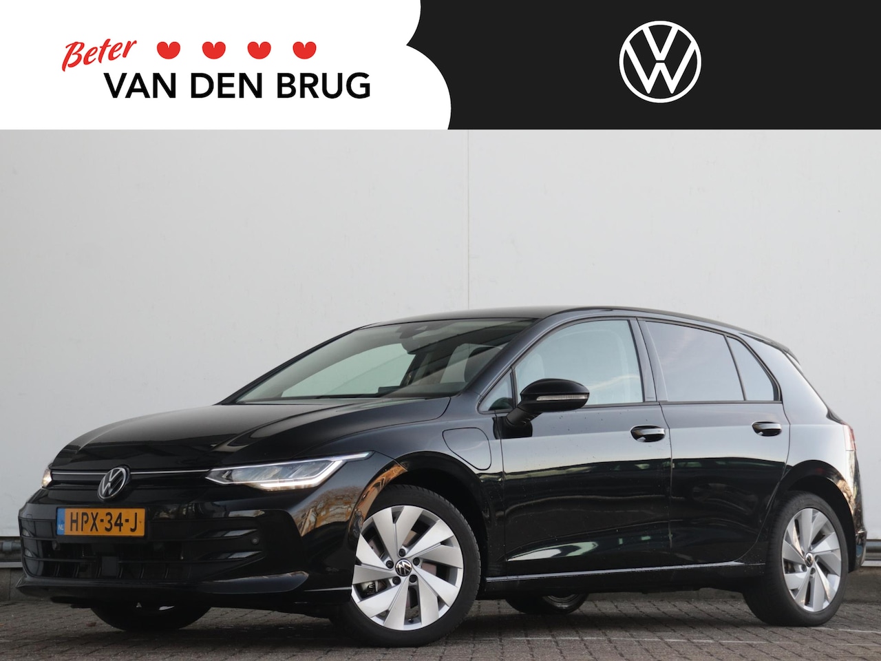 Volkswagen Golf - 1.5 eHybrid Life Edition | App Connect | Comfort stoelen | Cruise | Led koplampen - AutoWereld.nl