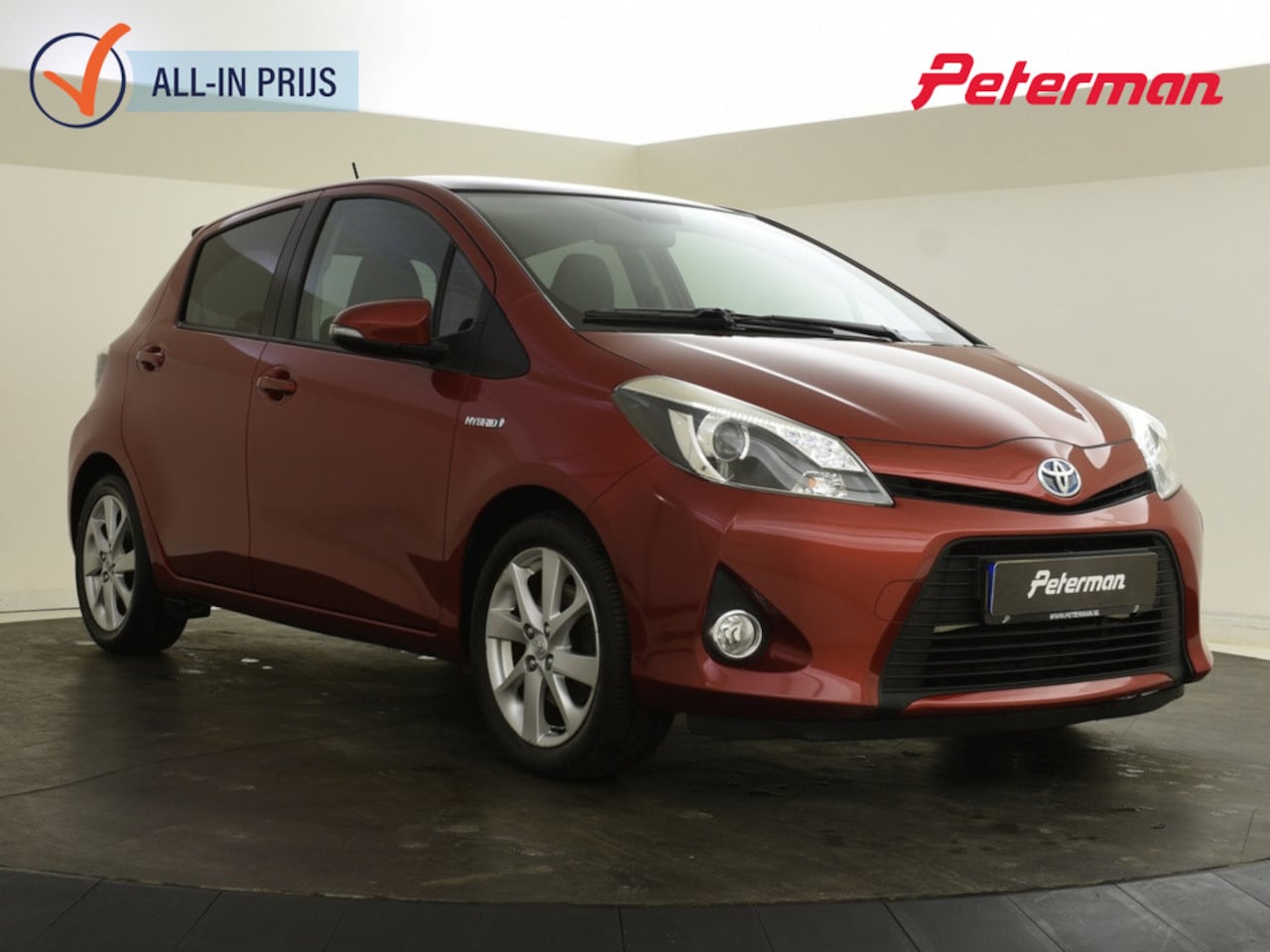 Toyota Yaris - 1.5 Full Hybrid Dynamic | Fietsendragerbeugel | Navigatie | Pano - AutoWereld.nl