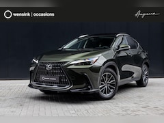 Lexus NX - 450h+ AWD Luxury Line | SOH 100% | NL Auto | Trekhaak | Panoramadak | Ele.verstelbare stoe