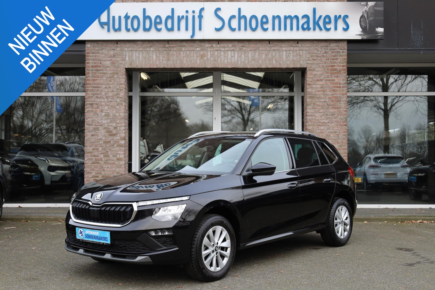 Skoda Kamiq - 1.0 TSI Selection STOEL/STUURVERW. CAMERA ACC CARPLAY DAB CRUISE CLIMA LANE-ASSIST 2XPDC L - AutoWereld.nl