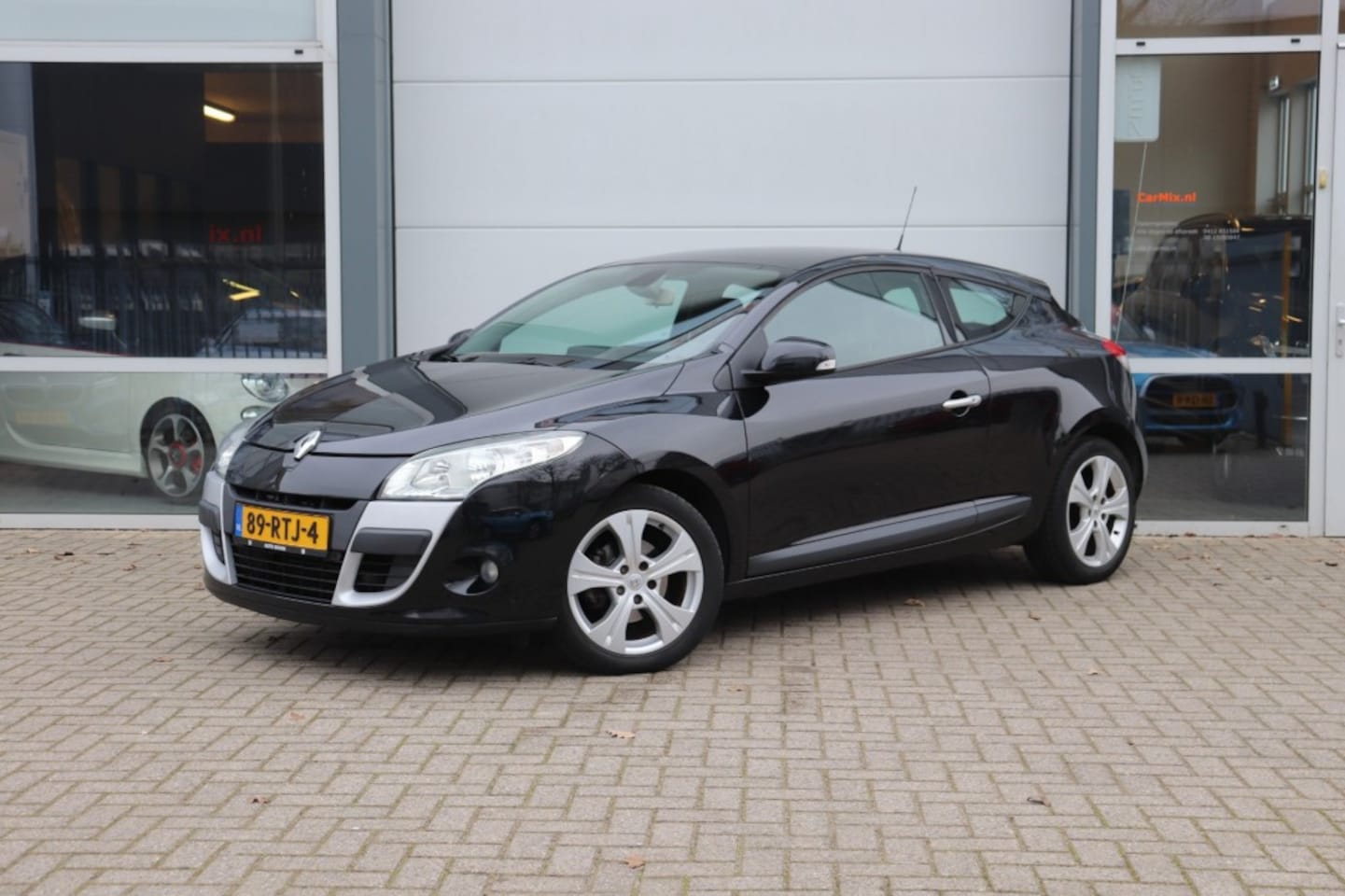 Renault Mégane - 2.0 DYNAMIQUE/ORIG.NL/CLIMA/PDC/NAVI - AutoWereld.nl