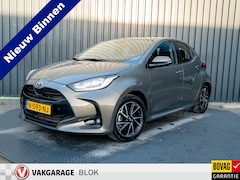 Toyota Yaris - 1.5 Hybrid Business Plus | Navi | Keyless | Leder | Stoelverwarming | Prijs Rijklaar