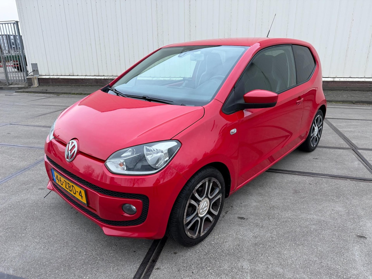 Volkswagen Up! - 1.0 high up! BlueMotion nieuwe apk inc btw - AutoWereld.nl