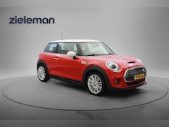 MINI Mini-Electric - Essential 33 kWh - Carplay, Navi, Camera, Half Leer, Stoelverw. SOH 97%