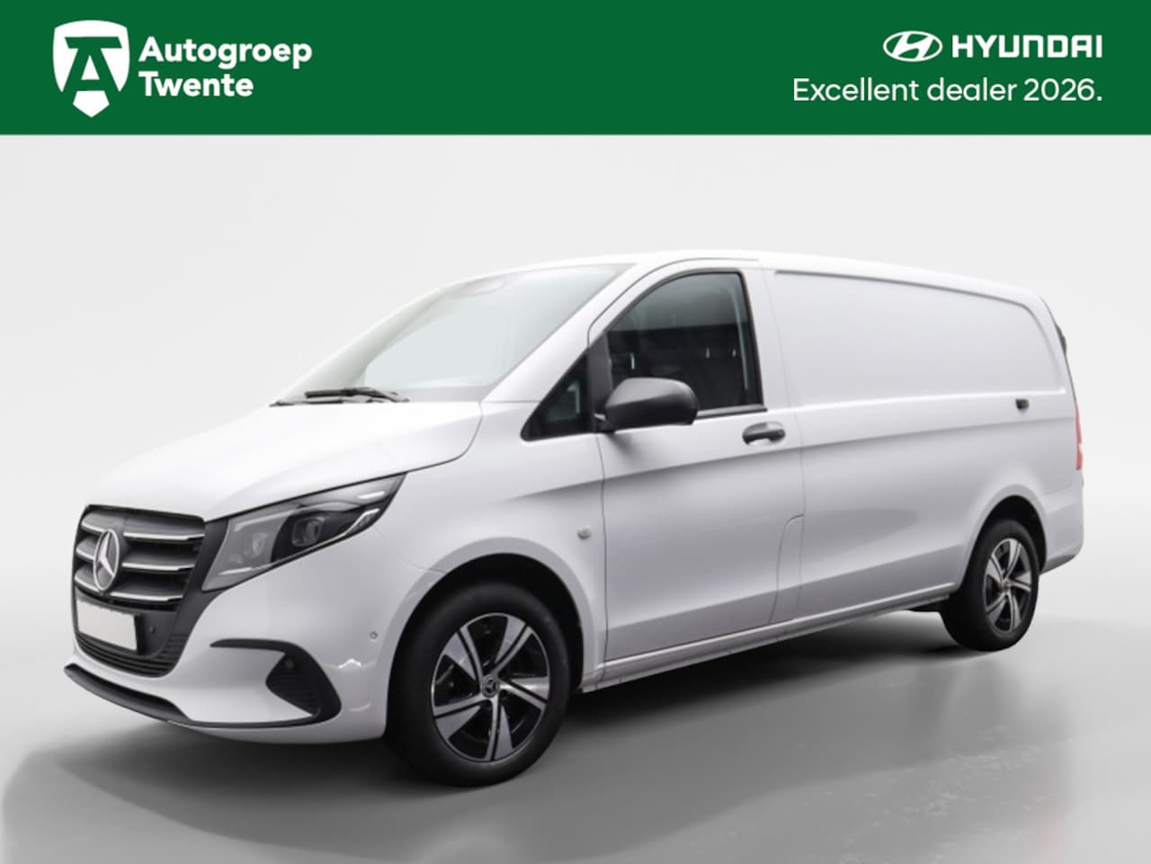 Mercedes-Benz Vito - 116CDI RWD select | Navi | Trekhaak | Betimmering | Cruise ctrl. - AutoWereld.nl