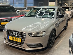 Audi A4 Limousine - 2.0 TDI Automaat / Pro Line Sport / Nardo Grey / Leer / Navi / Cruise