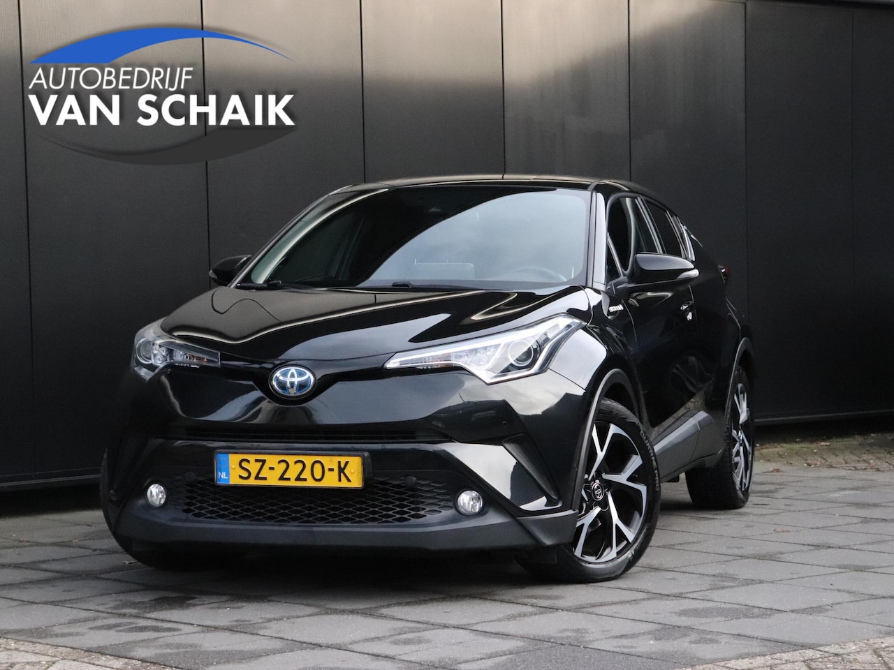 Toyota C-HR - 1.8 Hybrid Executive | LEDER | CAMERA | JBL AUDIO | STOELVERW. | NAVI | - AutoWereld.nl