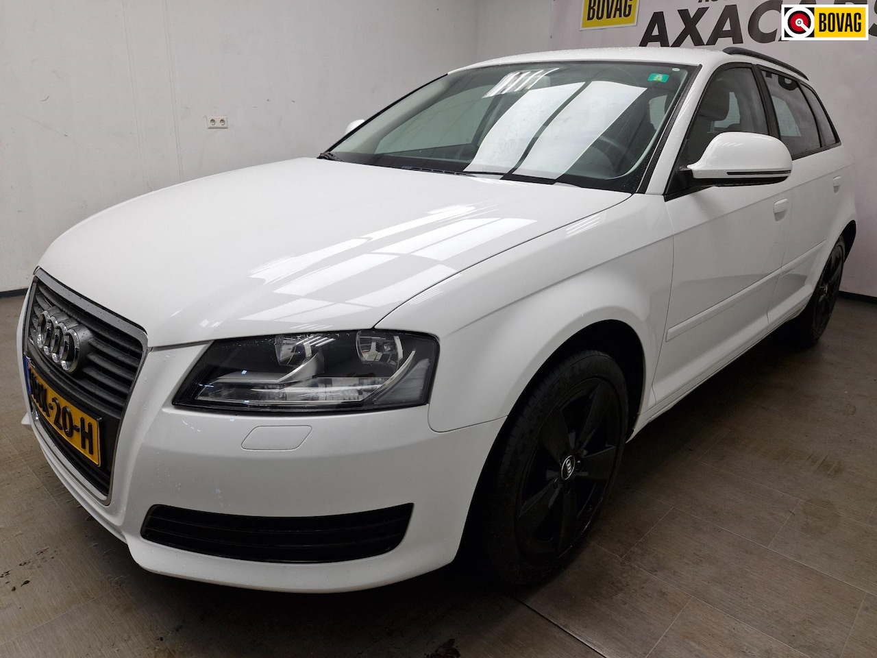 Audi A3 Sportback - 1.4 TFSI Attraction GARANTIE ! NIEUWE APK ! 6 BAK ! - AutoWereld.nl