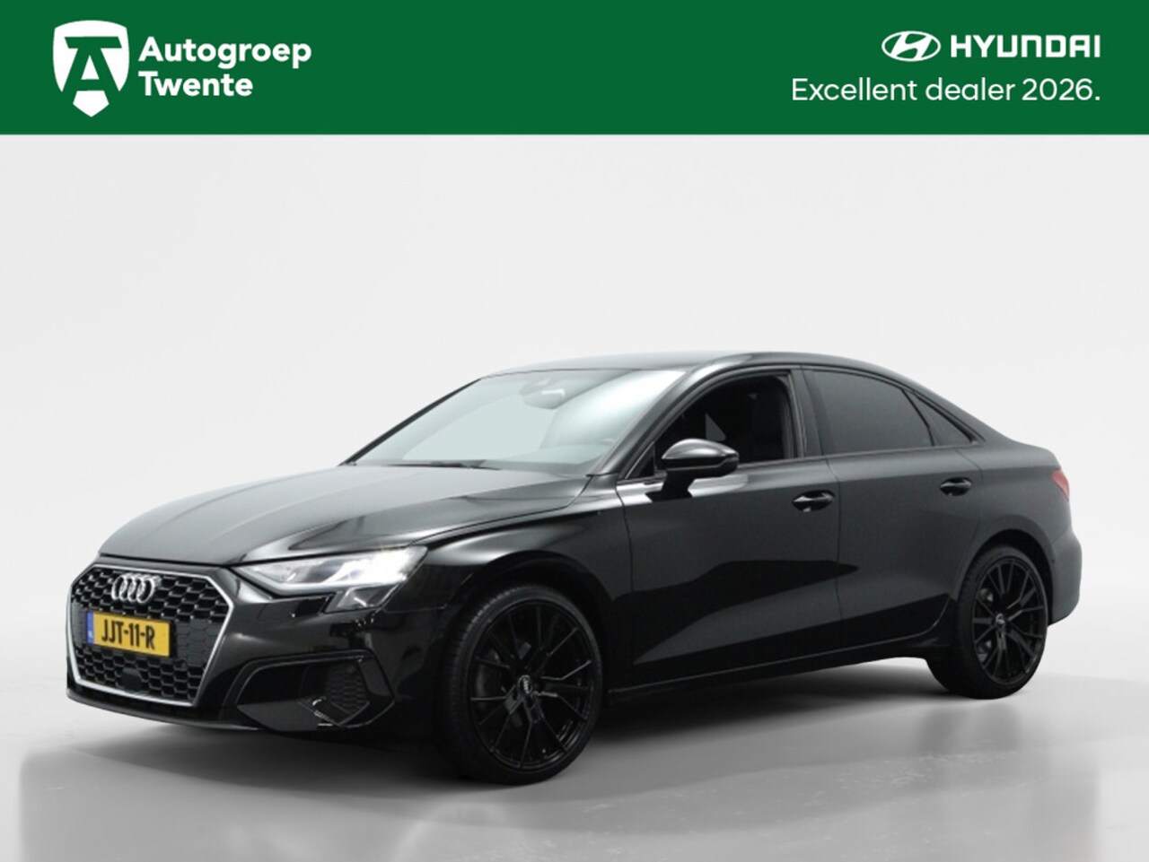 Audi A3 Limousine - 35 TFSI Business edition | 19 Inch | Leder | Navigatie | Camera - AutoWereld.nl