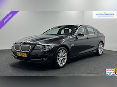 BMW 5-serie - 523i High Executive TREKHAAK CAMERA LEER NAVI