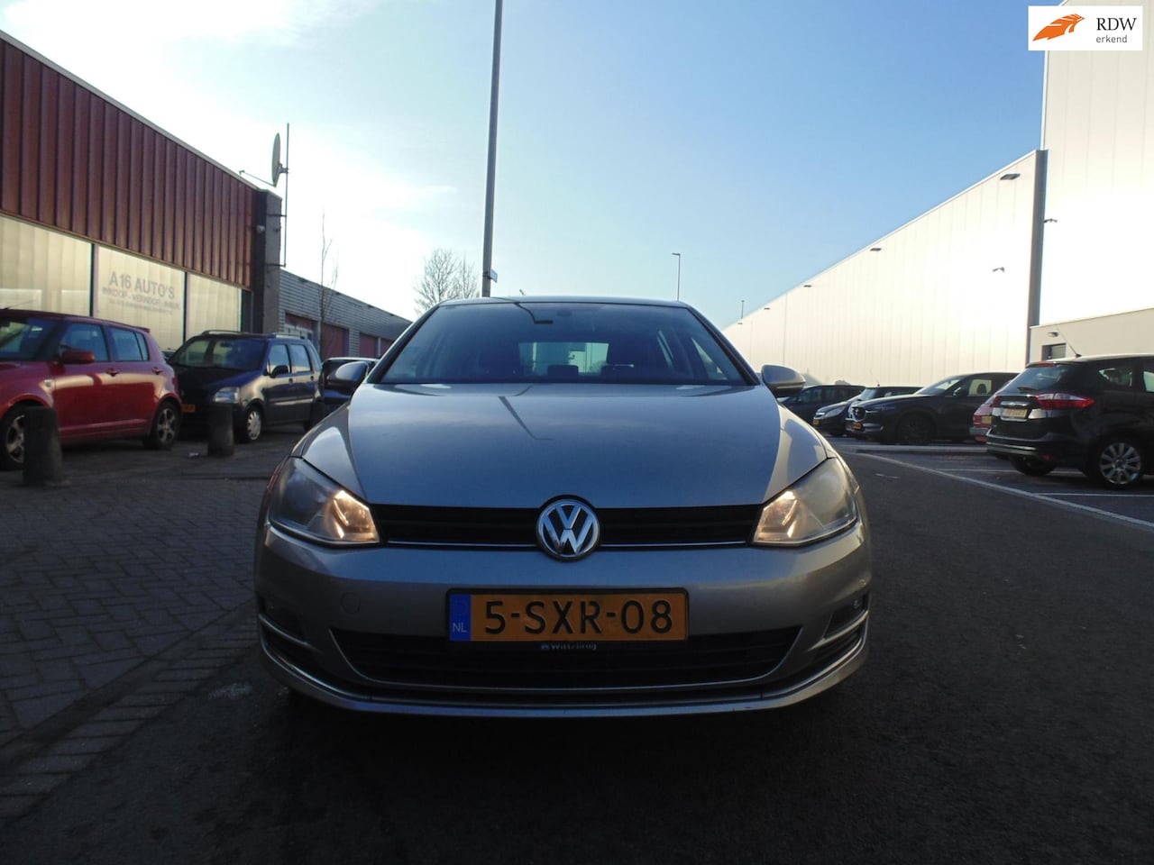 Volkswagen Golf - 1.2 TSI Highline navi leder trekhaak - AutoWereld.nl